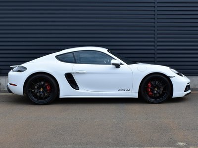 صورة 3 لـ 2020 Porsche 718