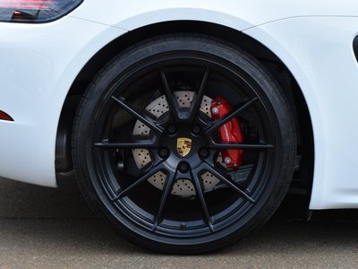 2020 Porsche 718 — миниатюра 11