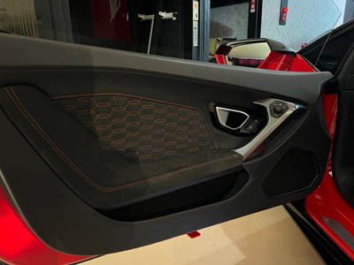 صورة 6 لـ 2018 Lamborghini HURACAN SPYDER