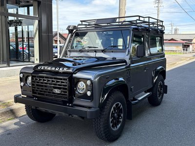 LAND ROVER DEFENDER - 6