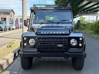 LAND ROVER DEFENDER - 4