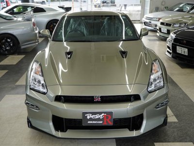 NISSAN GT-R - 9