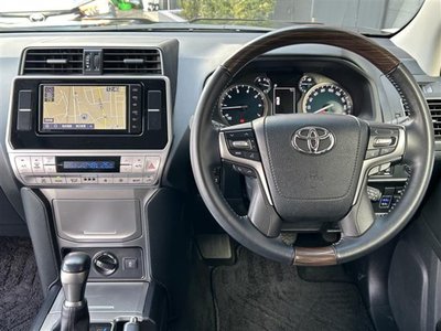 TOYOTA LAND CRUISER PRADO - 4