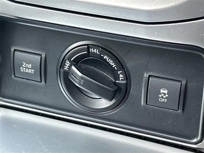 TOYOTA LAND CRUISER PRADO - 10