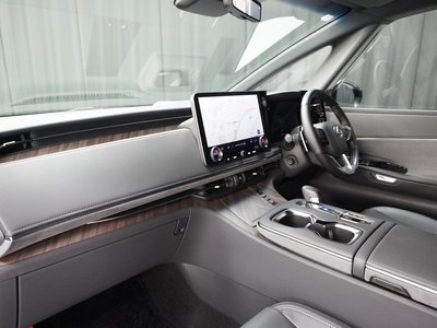 صورة مصغرة 12 لـ 2023 Lexus LM