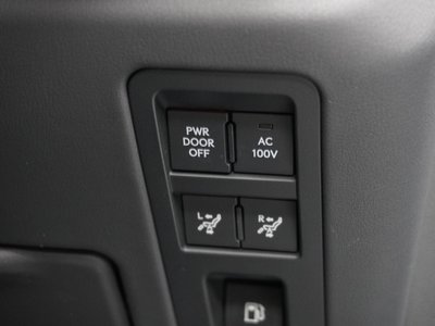 صورة مصغرة 22 لـ 2023 Lexus LM