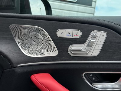2026 Mercedes-BENZ GLE — миниатюра 15