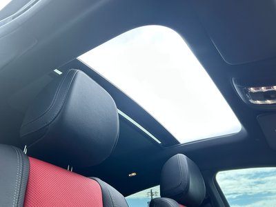 2026 Mercedes-BENZ GLE — миниатюра 14