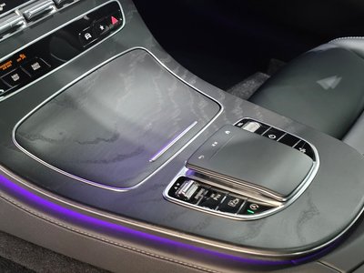 MERCEDES-BENZ E-CLASS - 7