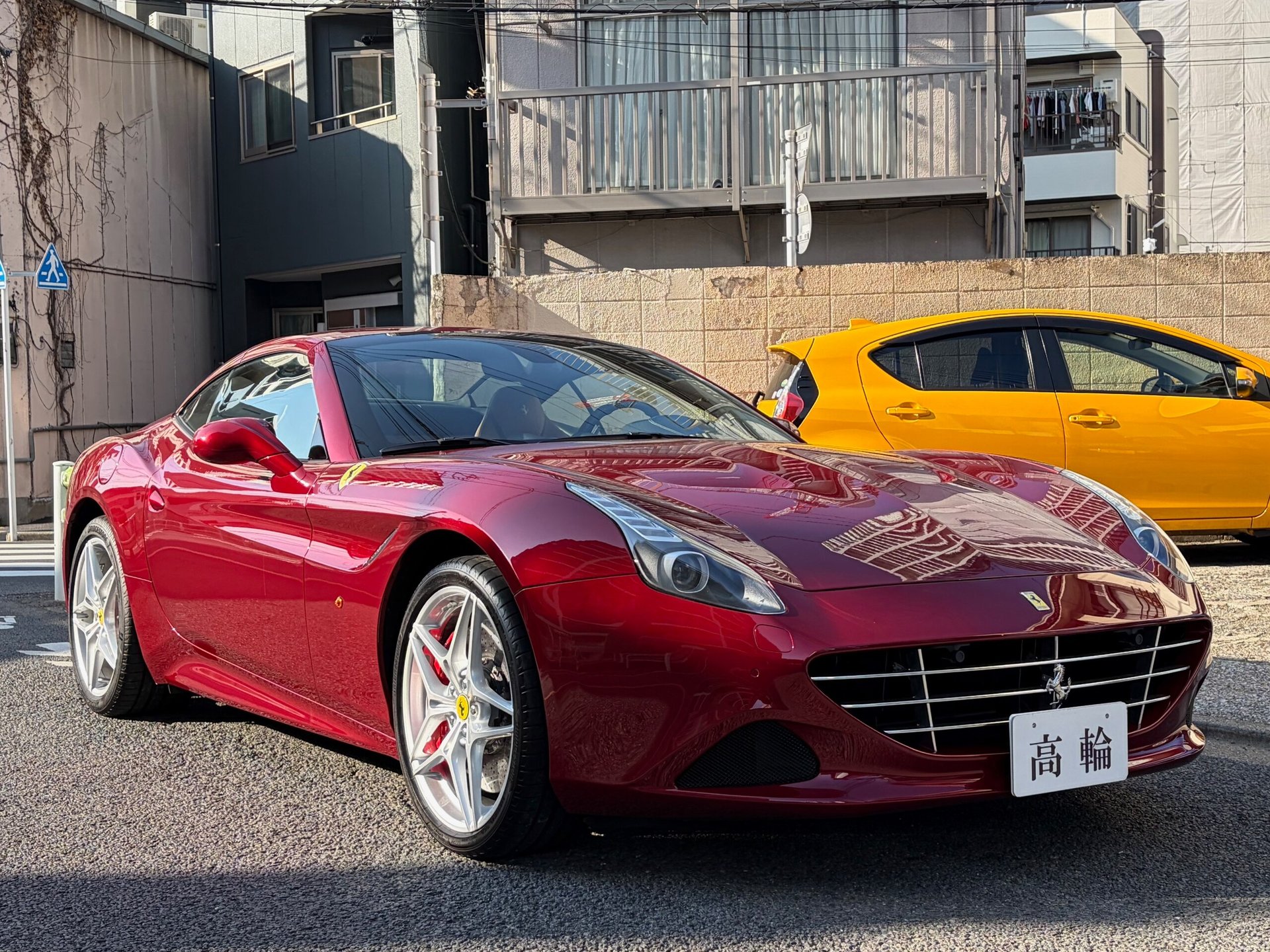 FERRARI CALIFORNIA T - View 1