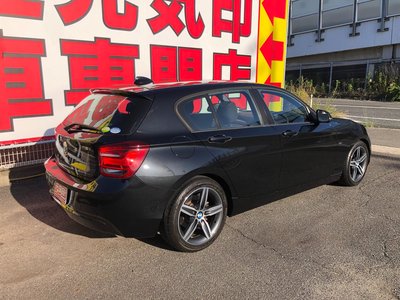 2011 BMW 1 SERIES 照片 4