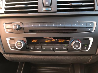 2011 BMW 1 SERIES 缩略图 18