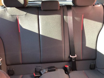 2011 BMW 1 SERIES 缩略图 27