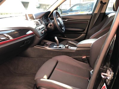 2011 BMW 1 SERIES 照片 9