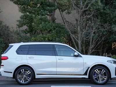 BMW X7 - 9