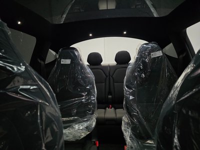2026 Tesla MODEL Y 缩略图 12
