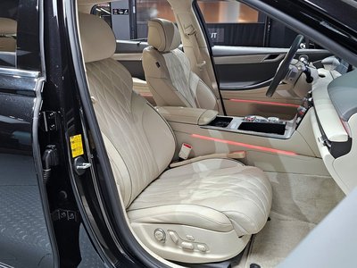 GENESIS G80 (RG3) - 10