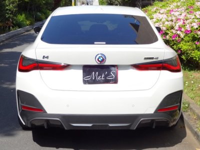 BMW I4 - 8
