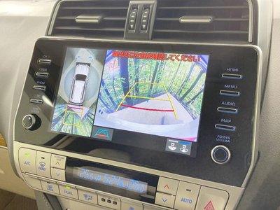 TOYOTA LAND CRUISER PRADO - 7