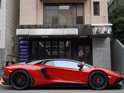 صورة 7 لـ 2016 Lamborghini AVENTADOR