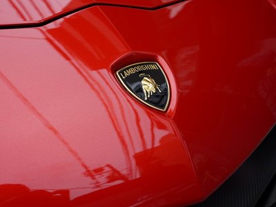 2016 Lamborghini AVENTADOR — миниатюра 26