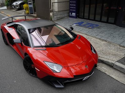 صورة 4 لـ 2016 Lamborghini AVENTADOR