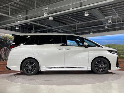 2025 Toyota VELLFIRE thumbnail 24