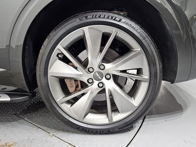 2024 Genesis GV70 photo 8