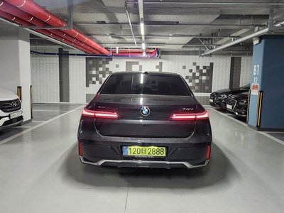 BMW 7 SERIES - 3