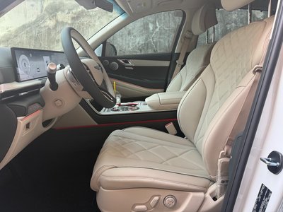 GENESIS GV80 - 9