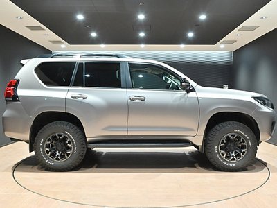 TOYOTA LAND CRUISER PRADO - 6