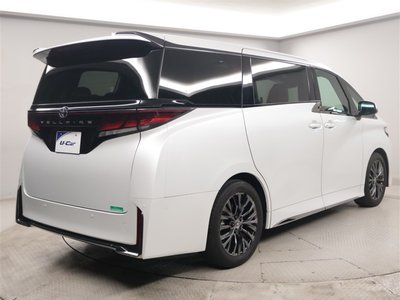 TOYOTA VELLFIRE - 3