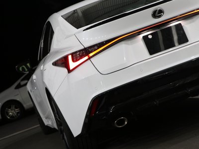 2024 Lexus IS — миниатюра 68
