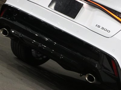 2024 Lexus IS — миниатюра 57
