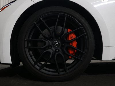 2024 Lexus IS — миниатюра 43