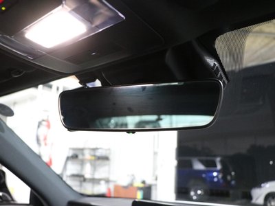 2024 Lexus IS — миниатюра 28