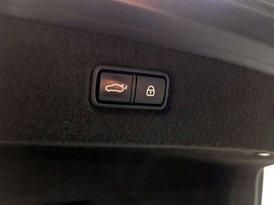2019 Genesis G90 — миниатюра 20