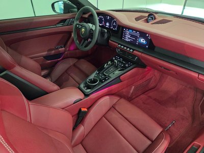 PORSCHE 911 - 9