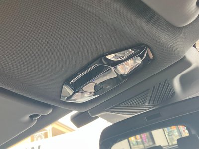 2025 BMW X1 缩略图 20