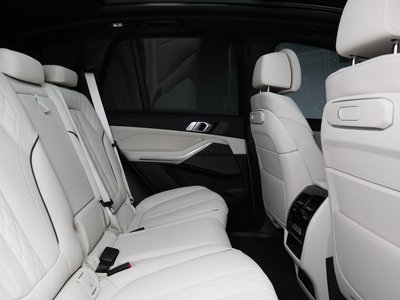 2024 BMW X5 照片 9