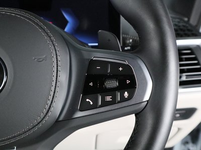 2024 BMW X5 thumbnail 17