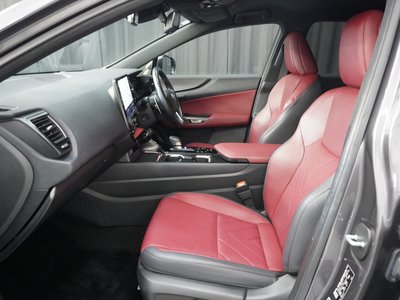 2022 Lexus NX — миниатюра 15