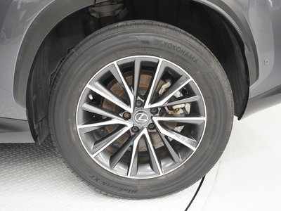 2022 Lexus NX — миниатюра 30