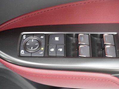 2022 Lexus NX — миниатюра 26