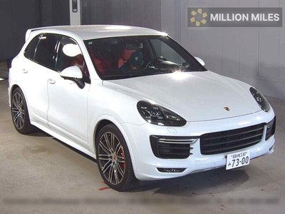 PORSCHE CAYENNE - 1