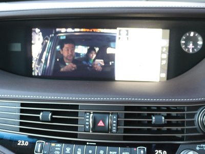 2020 Lexus LS — миниатюра 27