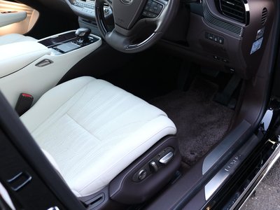 2020 Lexus LS — миниатюра 15