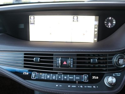 2020 Lexus LS — миниатюра 28