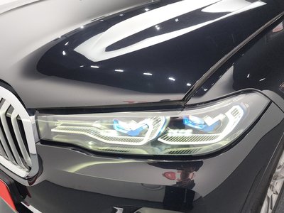 BMW X7 - 10