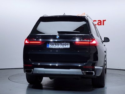 BMW X7 - 4